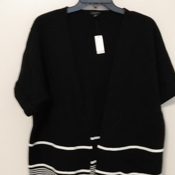 Talbot's Black & White Stripe Short Sleeve Sweater NWT Size L - Picture 2 of 8